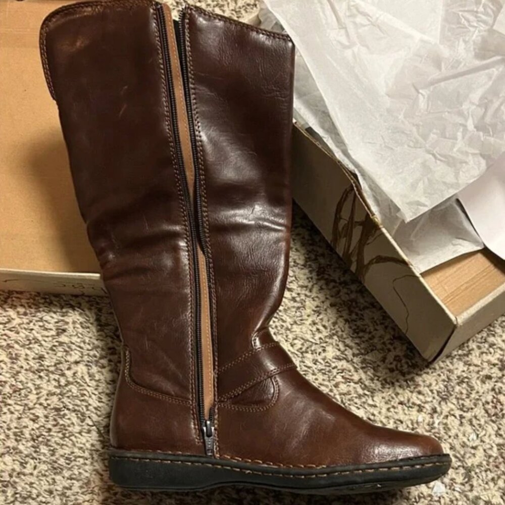 NEW B.O.C BORN ANNARELLA BROWN TALL ZIP SIDE BOOTS WOMENS - Picture 2 of 6
